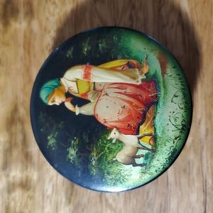 Vintage Russian Fedoskino Lacquer Box 1980's